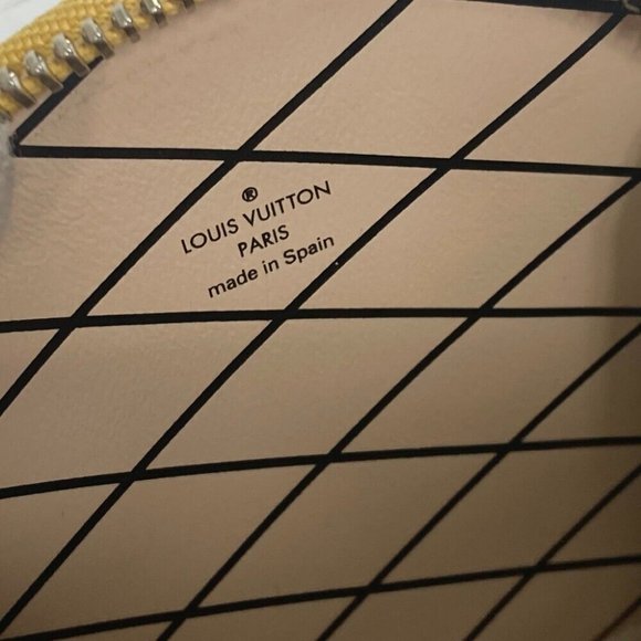 Authentic LOUIS VUITTON M52747 Micro-Boite-Shapo Limited to Shinjuku Isetan coin - Picture 8 of 13